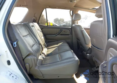 2003 Toyota Sequoia Limited V8 from USA, damaged, VIN 5TDBT48A23S200156